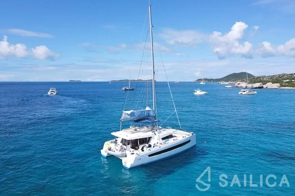 Bali 5.4. - Yacht Charter Sailica