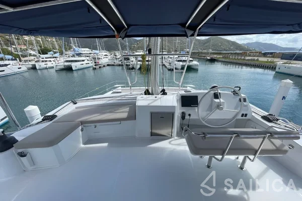 Bali 5.4. - Yacht Charter Sailica
