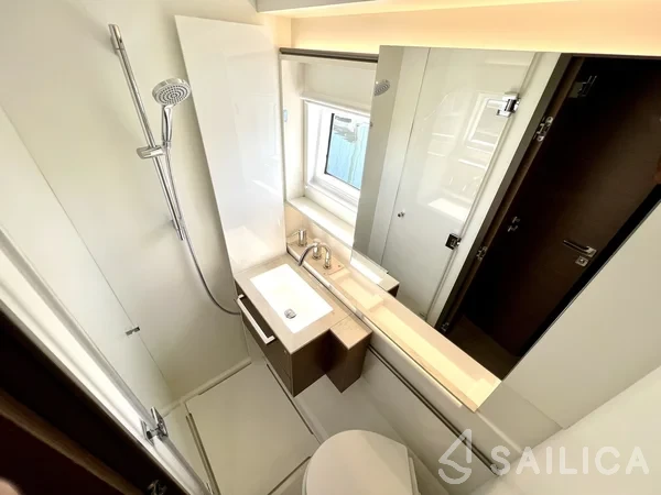 Lagoon 50 - Yacht Charter Sailica