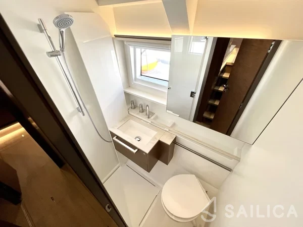 Lagoon 50 - Yacht Charter Sailica