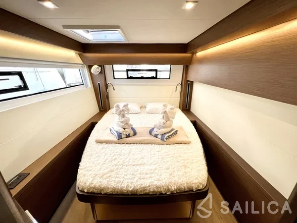 Lagoon 50 - Yacht Charter Sailica