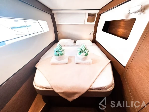 Nautitech 44 - Yacht Charter Sailica