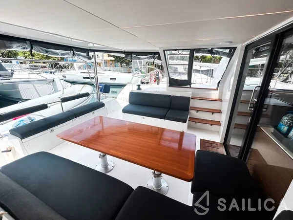 Nautitech 46 - Yacht Charter Sailica