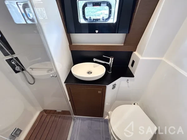 Nautitech 46 - Yacht Charter Sailica