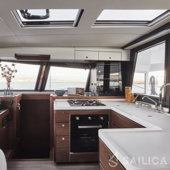Nautitech 46 - Yacht Charter Sailica