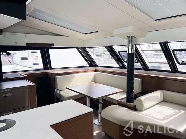 Nautitech 46 - Yacht Charter Sailica