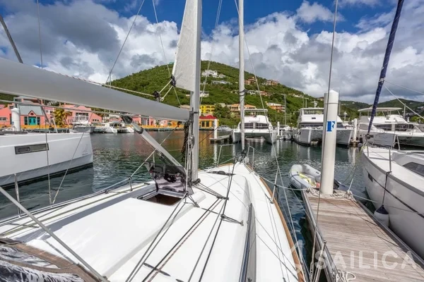 Sun Odyssey 349 - Yacht Charter Sailica