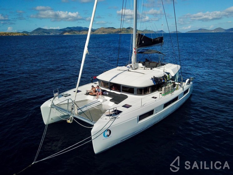 Lagoon 50 - Yacht Charter Sailica