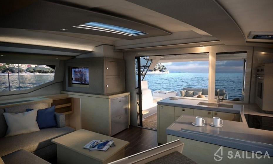 Astréa 42 - Yacht Charter Sailica