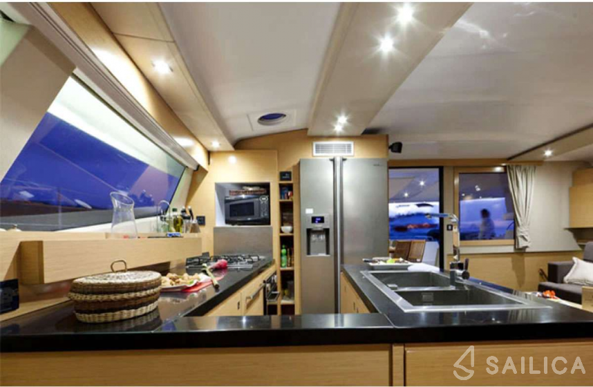 Sanya 57 - Yacht Charter Sailica