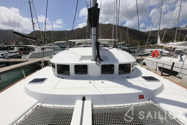 Lagoon 380 - Yacht Charter Sailica