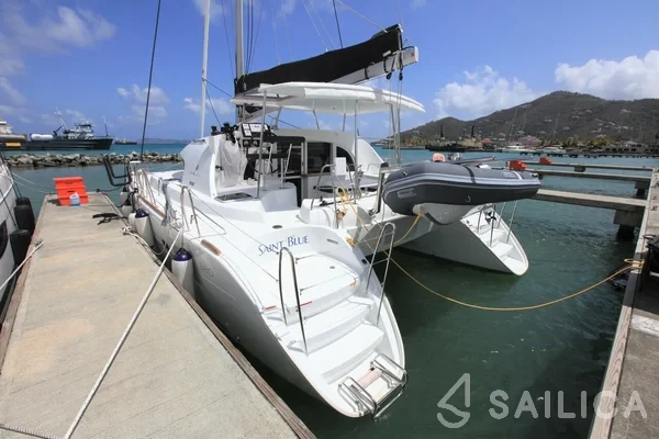 Lagoon 380 - Yacht Charter Sailica