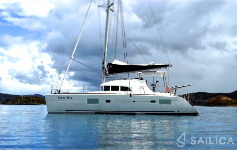Lagoon 380 - Yacht Charter Sailica