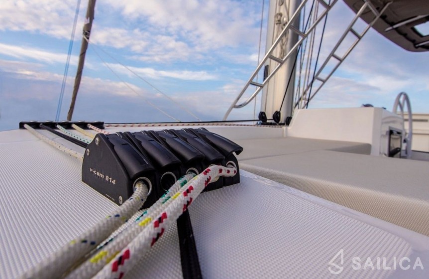Bali 5.4. - Yacht Charter Sailica