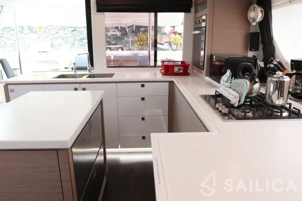 Saba 50 - Yacht Charter Sailica