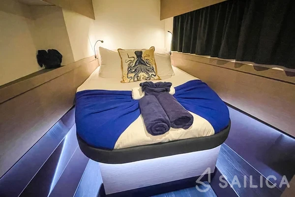 Elba 45 - Yacht Charter Sailica