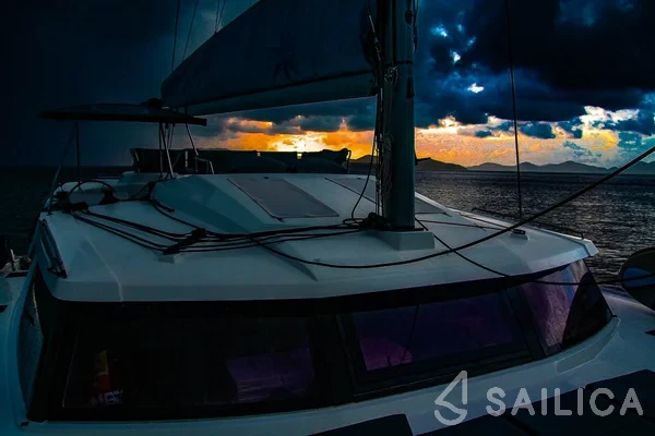 Elba 45 - Yacht Charter Sailica