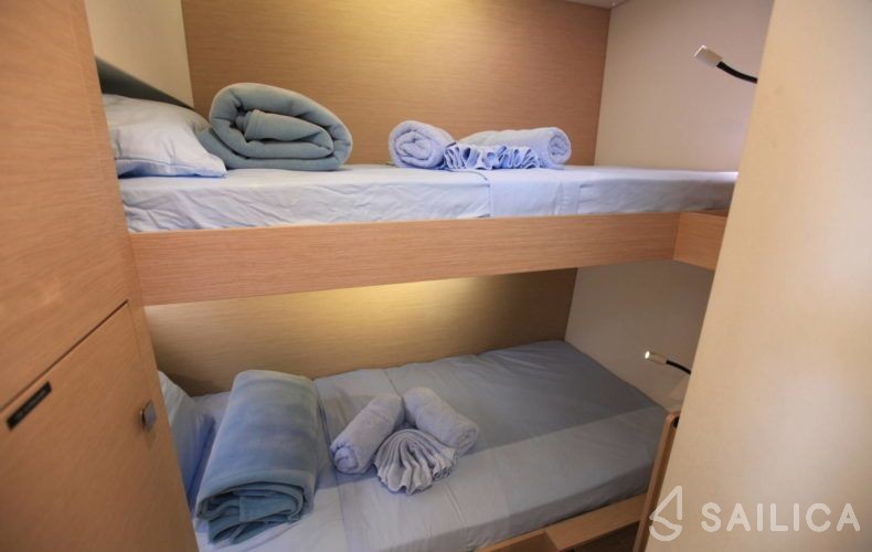 Saona 47 - Yacht Charter Sailica