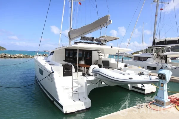 Saona 47 - Yacht Charter Sailica