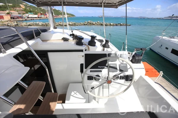 Saona 47 - Yacht Charter Sailica