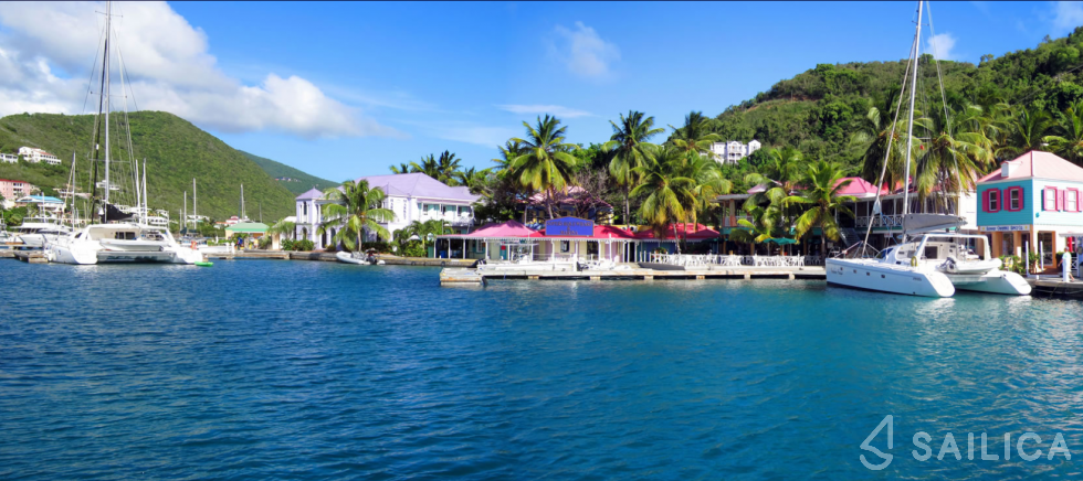 Saona 47 - Yacht Charter Sailica