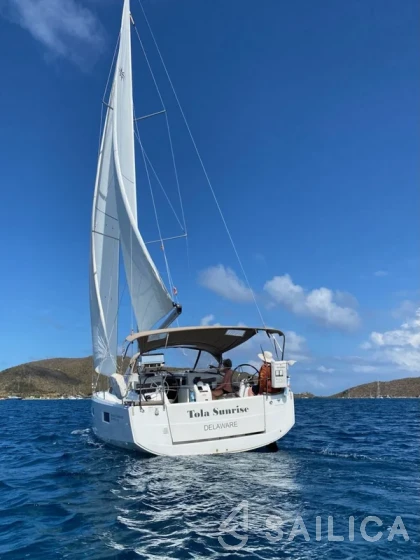 Sun Odyssey 410 - Yacht Charter Sailica