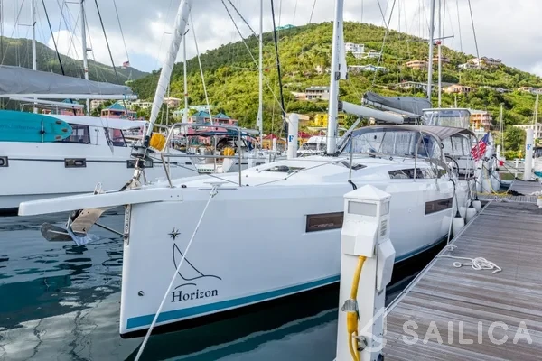 Sun Odyssey 410 - Yacht Charter Sailica