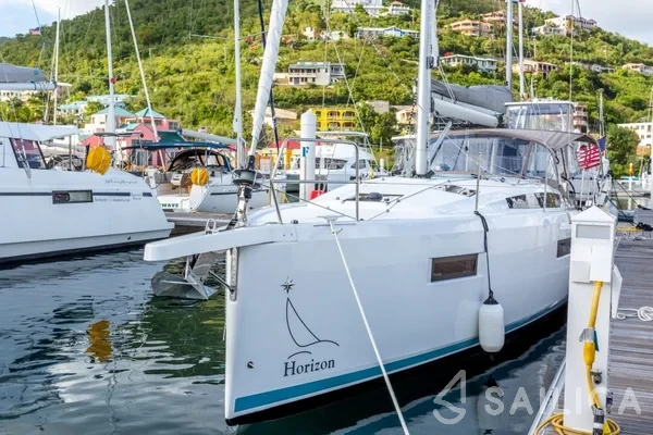 Sun Odyssey 410 - Yacht Charter Sailica