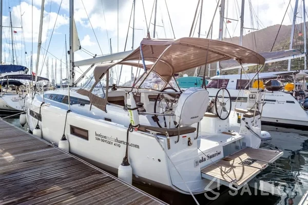 Sun Odyssey 410 - Yacht Charter Sailica