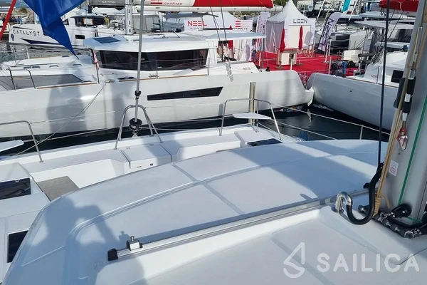 Bali Catspace - Yacht Charter Sailica