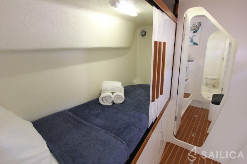 Voyage 520 - Yacht Charter Sailica