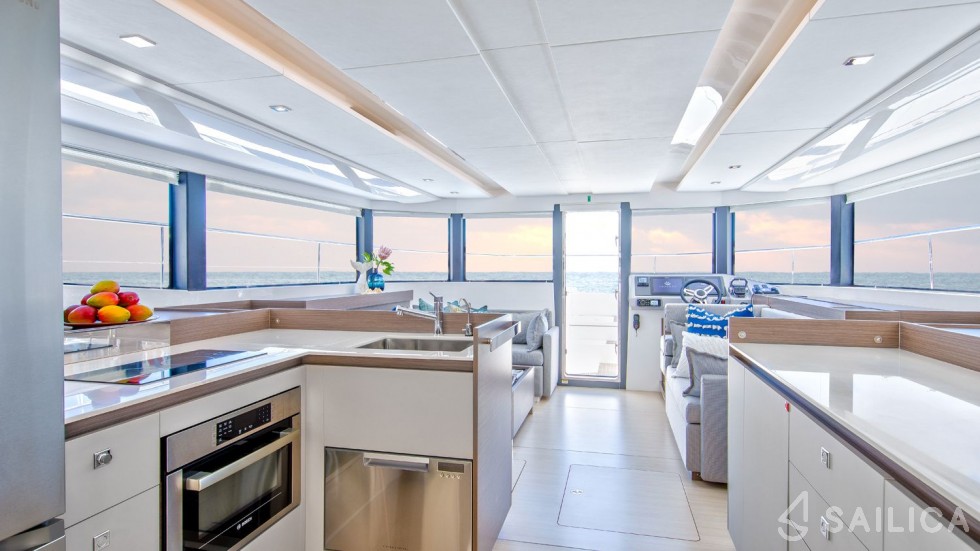 Leopard 46 - Yacht Charter Sailica