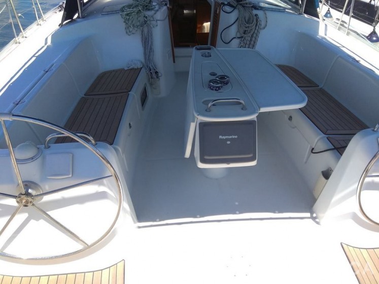 Cyclades 50 - Yacht Charter Sailica