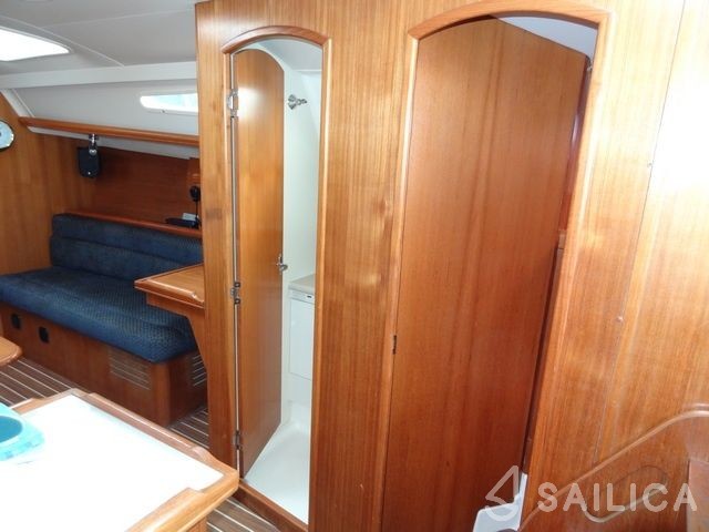 Hunter 33 - Yacht Charter Sailica