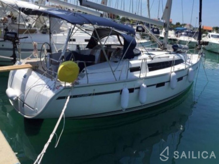 Bavaria Cruiser 41 - Yacht Charter Sailica