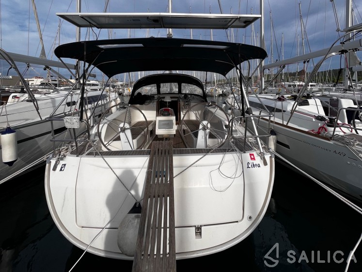 Bavaria Cruiser 41 - Yacht Charter Sailica