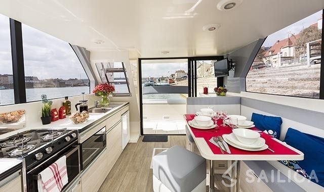 Le Boat Horizon 1 - Yacht Charter Sailica