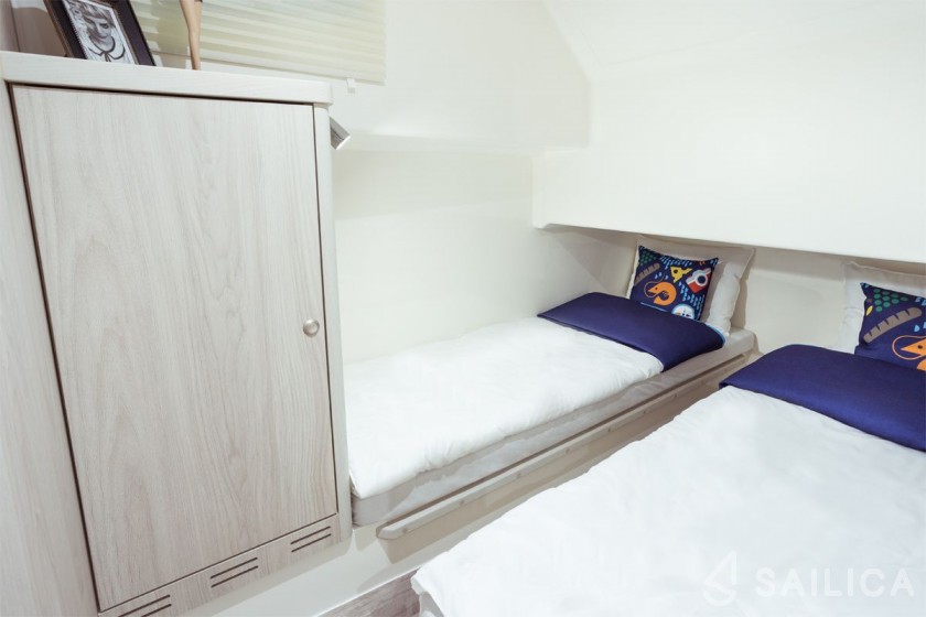 Le Boat Horizon 1 - Yacht Charter Sailica