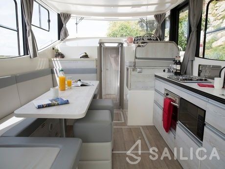 Le Boat Horizon 3 - Yacht Charter Sailica