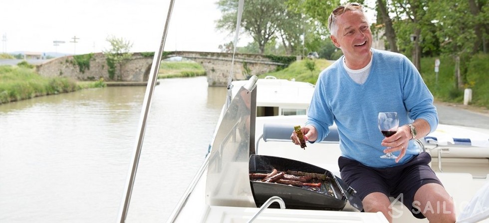 Le Boat Horizon 3 - Yacht Charter Sailica