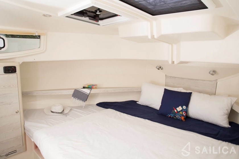 Le Boat Horizon 3 - Yacht Charter Sailica