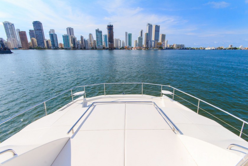 Leopard 43 - Yacht Charter Sailica