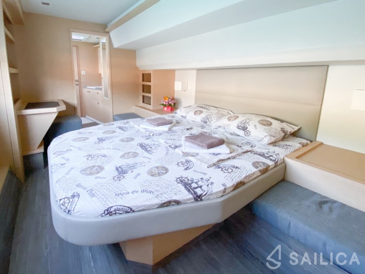 MY40 - Yacht Charter Sailica