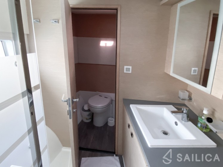 MY40 - Yacht Charter Sailica