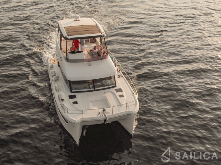 MY40 - Yacht Charter Sailica