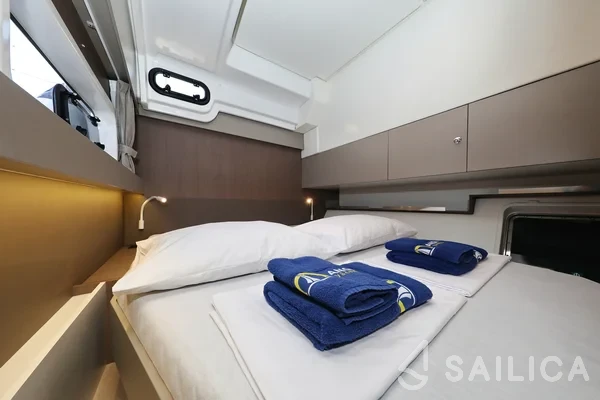 Bali Catspace - Yacht Charter Sailica