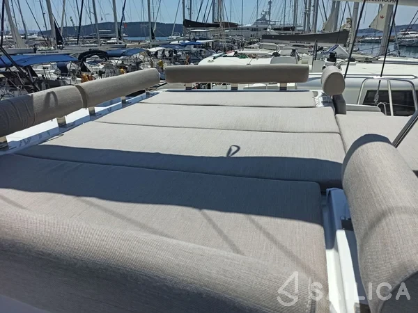Bali Catspace - Yacht Charter Sailica