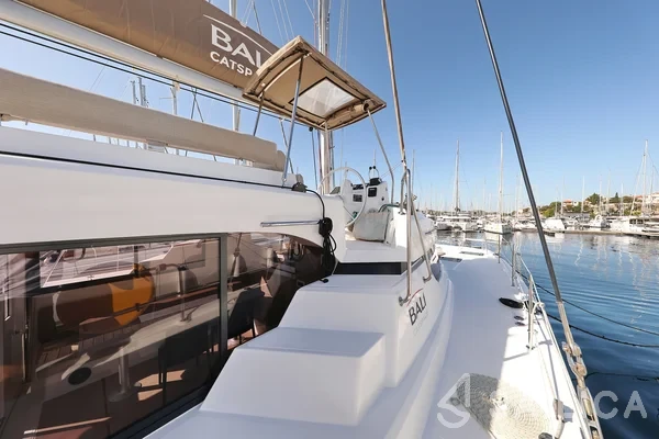 Bali Catspace - Yacht Charter Sailica