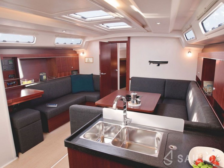 Hanse 445 - Yacht Charter Sailica