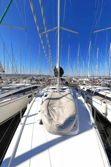Bavaria C45 Holiday - Yacht Charter Sailica